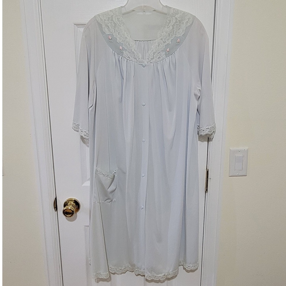 Shadowline Vintage Light Blue Nylon Lace Trim Nightgown Robe Button Front Large